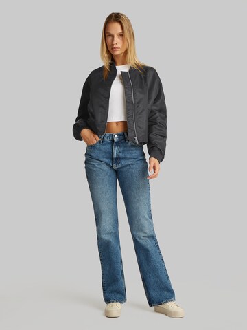 Calvin Klein Jeans Átmeneti dzseki 'HERO' - fekete