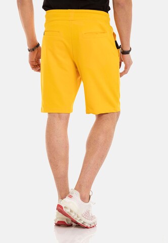 CIPO & BAXX Regular Pants in Yellow