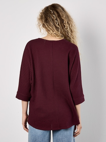 Pull-over Apricot en rouge