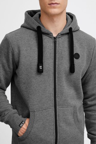 !Solid Kapuzensweatjacke 'BENE ZIP' in Grau