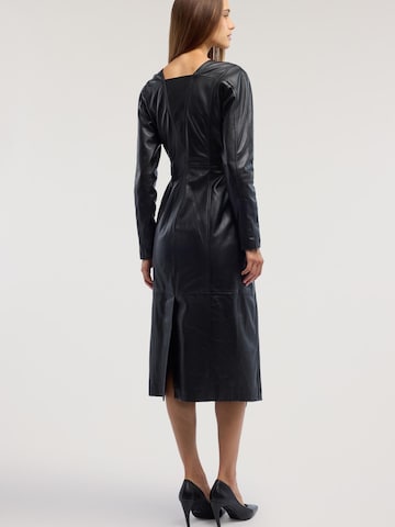 Abito di Trussardi in nero