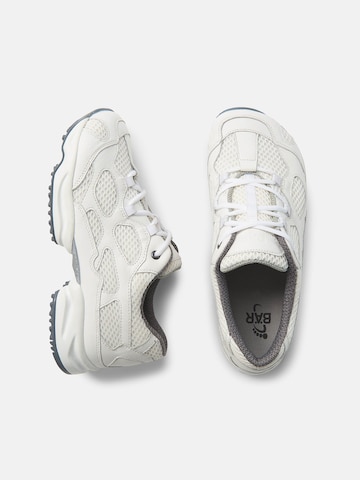 BÄR Athletic Shoes 'High Performance 2.5' in White