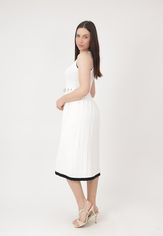 Robe Elara en blanc