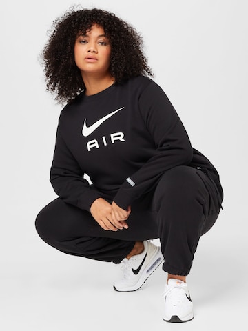 Nike Sportswear Sweatshirt in Schwarz