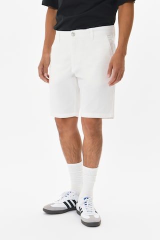 Matinique Regular Chino trousers 'Thomas' in White: front