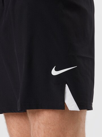 Pantaloni scurți apă de la Nike Swim pe negru