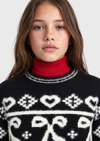 s.Oliver Sweater in Black: front