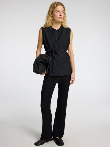 Coupe slim Pantalon 'SLFAgny' SELECTED FEMME en noir