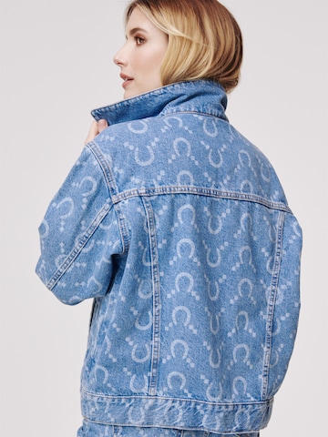 Daahls by Emma Roberts exclusively for ABOUT YOU Between-Season Jacket 'Nala' in Blue