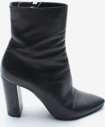 Saint Laurent Dress Boots in 38 in Black: front