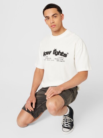 Low Lights Studios T-shirt i vit