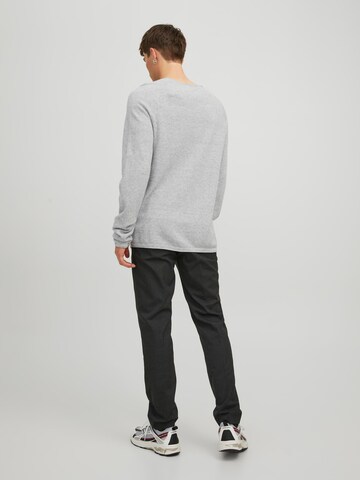 JACK & JONES Pullover 'HILL' i grå