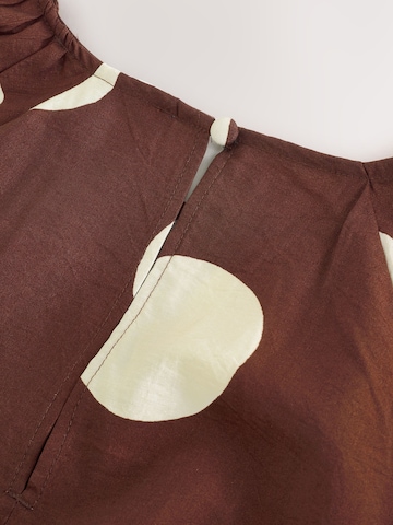 Next - Vestido en marrón