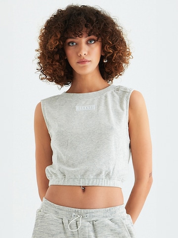 Rockupy Top 'Geena' in Grau: Vorderseite