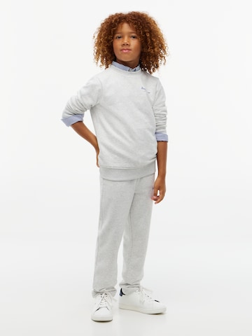 TOMMY HILFIGER Sweatshirt 'Essential' in Grijs: voorkant