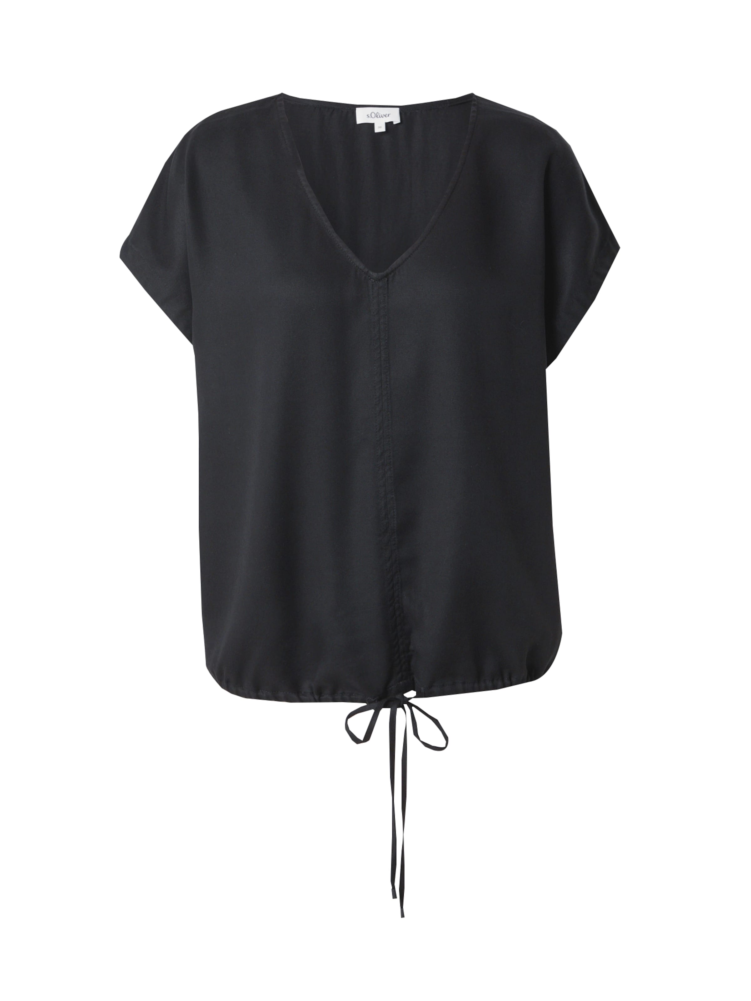 s.Oliver Pluus, värv must: eest vaates