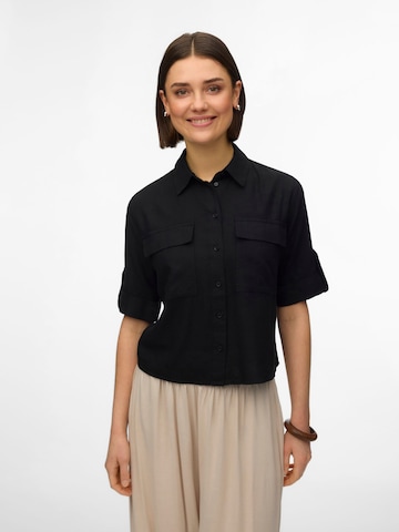 Camicia da donna 'AWRyder' di VERO MODA in nero: frontale