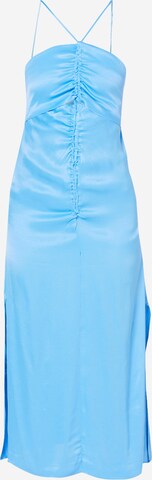 Robe Warehouse en bleu : devant