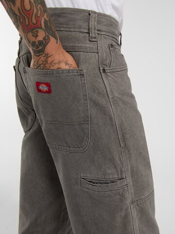 DICKIES Свободный крой Джинсы в Серый
