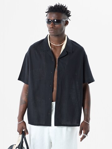 Camicia 'Yucca' di VAMOS CLO in nero: frontale