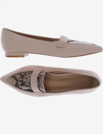 Asos Flats & Loafers in 39 in Beige: front