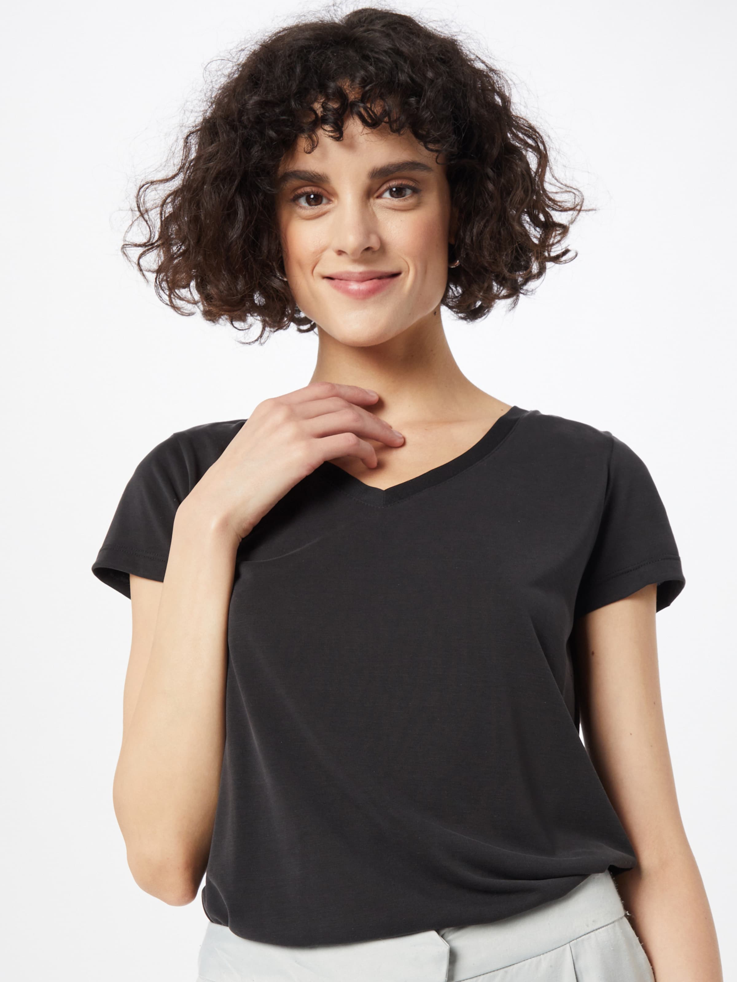 black luxury t shirt