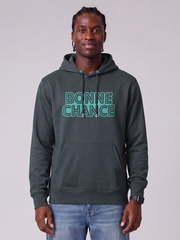 Sweat-shirt 'Bonne Chance' Watapparel en gris : devant