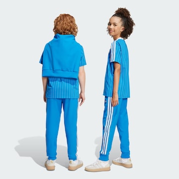 ADIDAS ORIGINALS Tapered Hose 'Real Madrid Terrace Icons' in Blau