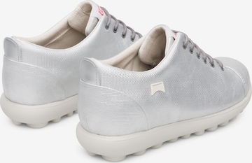 Baskets basses 'Pelotas Mistol' CAMPER en gris