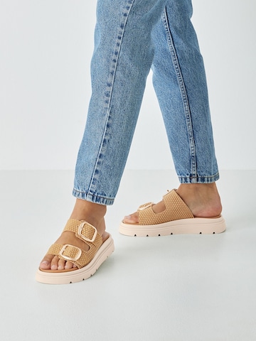 Tamaris Pantolette in Braun