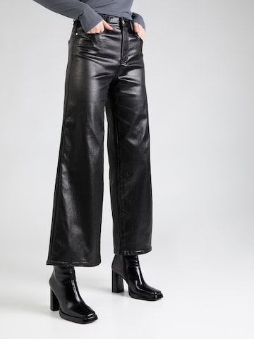 Wide leg Jeans di Gina Tricot in nero: frontale