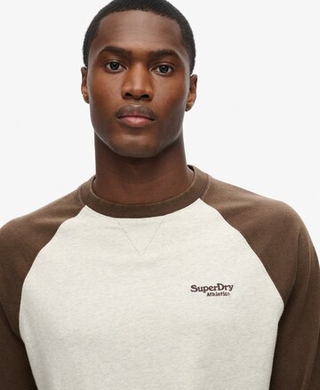 T-Shirt 'Essential' Superdry en marron