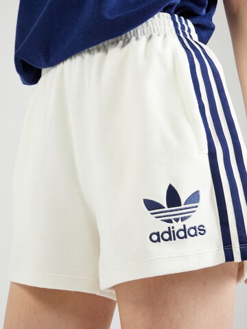 ADIDAS ORIGINALS Szabványos Nadrág - fehér