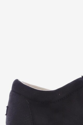 UGG Sneaker 42 in Schwarz