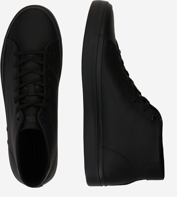 TOMMY HILFIGER Sneaker in Schwarz