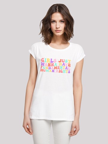 T-shirt 'Girls Just Wanna Have Fundamental Rights Frauentag' F4NT4STIC en blanc : devant