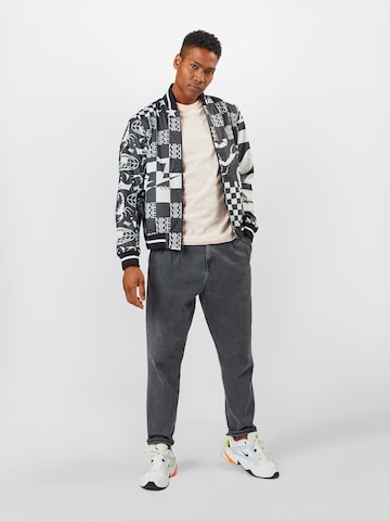 Nike Sportswear Regular fit Shirt 'Club' in Pink