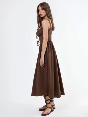 Busem Summer Dress in Brown