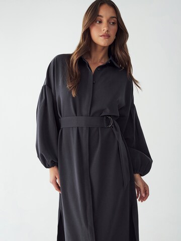 Robe-chemise 'WILLIAM' Willa en gris