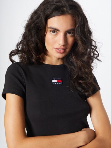 Tricou de la Tommy Jeans pe negru