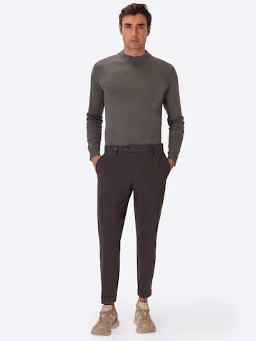 regular Pantaloni con piega frontale 'Mantegna' di Distretto12 in grigio