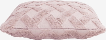 normani Pillow 'Sofia' in Pink
