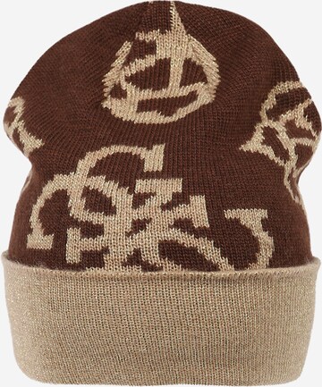 GUESS Beanie in Brown