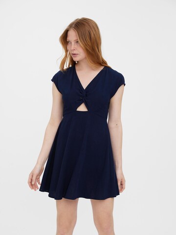 Robe 'JESMILO' VERO MODA en bleu : devant