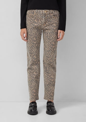 s.Oliver Regular Jeans 'Karolin' in Bruin: voorkant