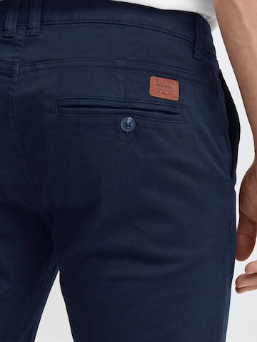 BLEND - Regular Calças chino 'BHTrompo' em azul