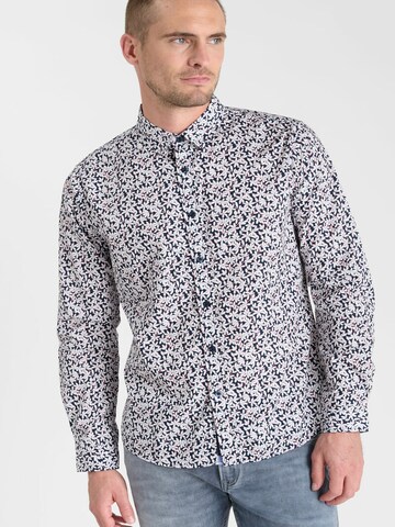 Coupe regular Chemise 'Vetel' Le Temps Des Cerises en bleu