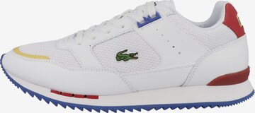 Baskets basses 'Partner Piste 0722 1' LACOSTE en blanc