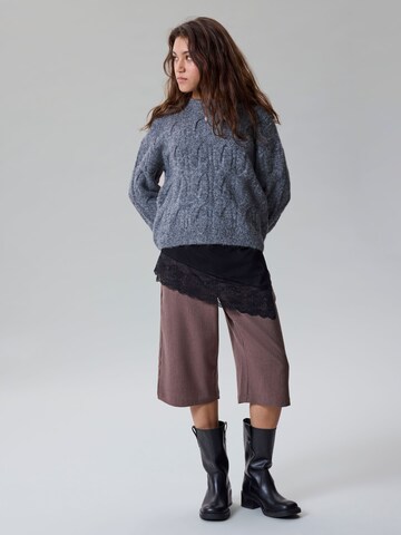 Pull-over LMTD en gris