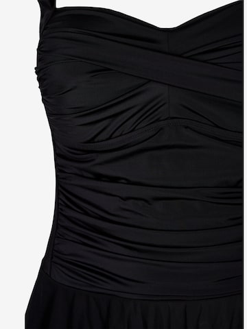 Swim by Zizzi - Vestido de fato de banho 'STAYLOR' em preto